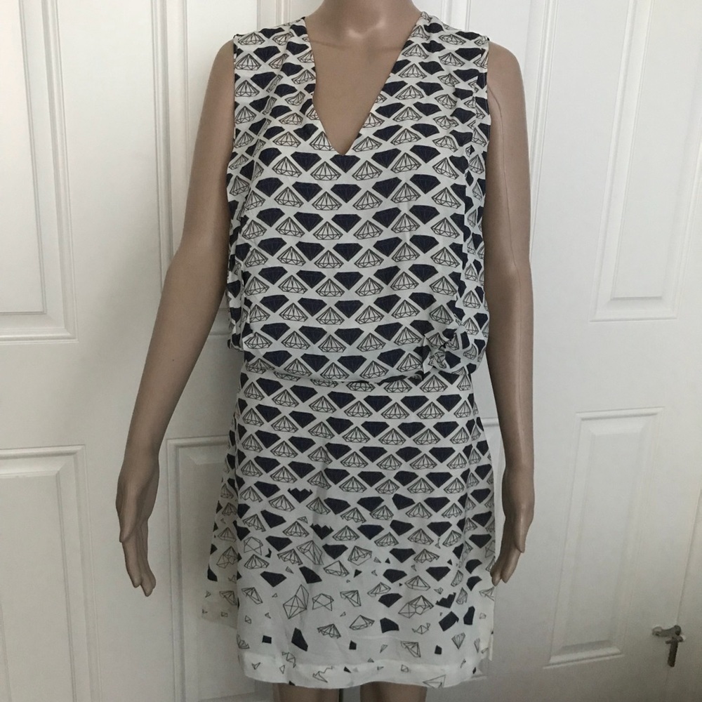 Alysi Silk Blouson Diamond Print surplice dress